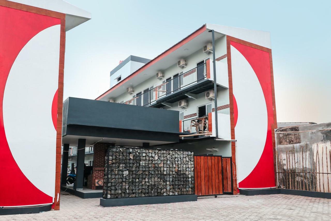 Oyo 488 Tekno Residence South Tangerang 외부 사진